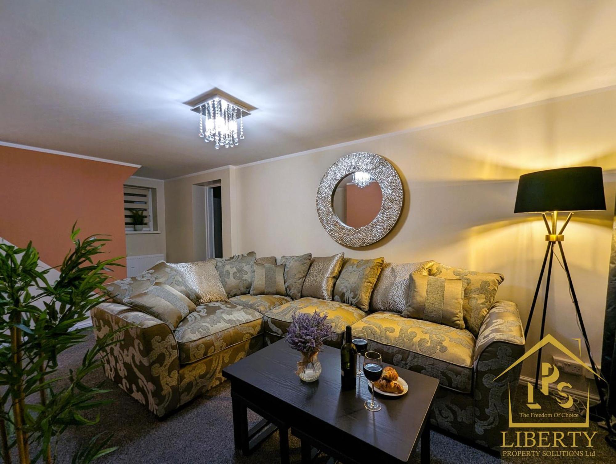 6 Guests * 4 Bedroom * Free Wi-Fi *Huntingdon Luaran gambar